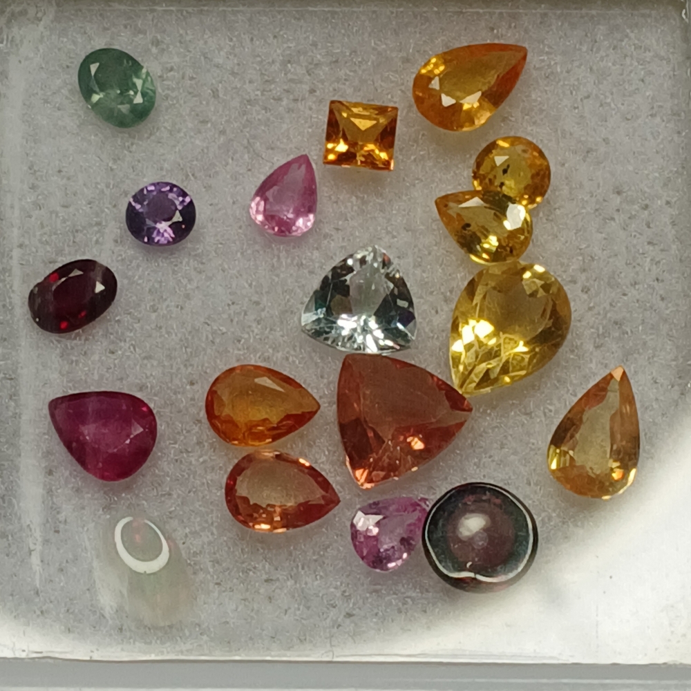 Multi-Color Gemstone Set 3-6mm - Picture 7 of 9